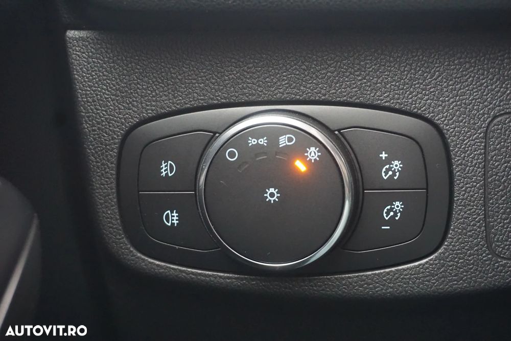 Ford Focus 1.0 EcoBoost Titanium - 14