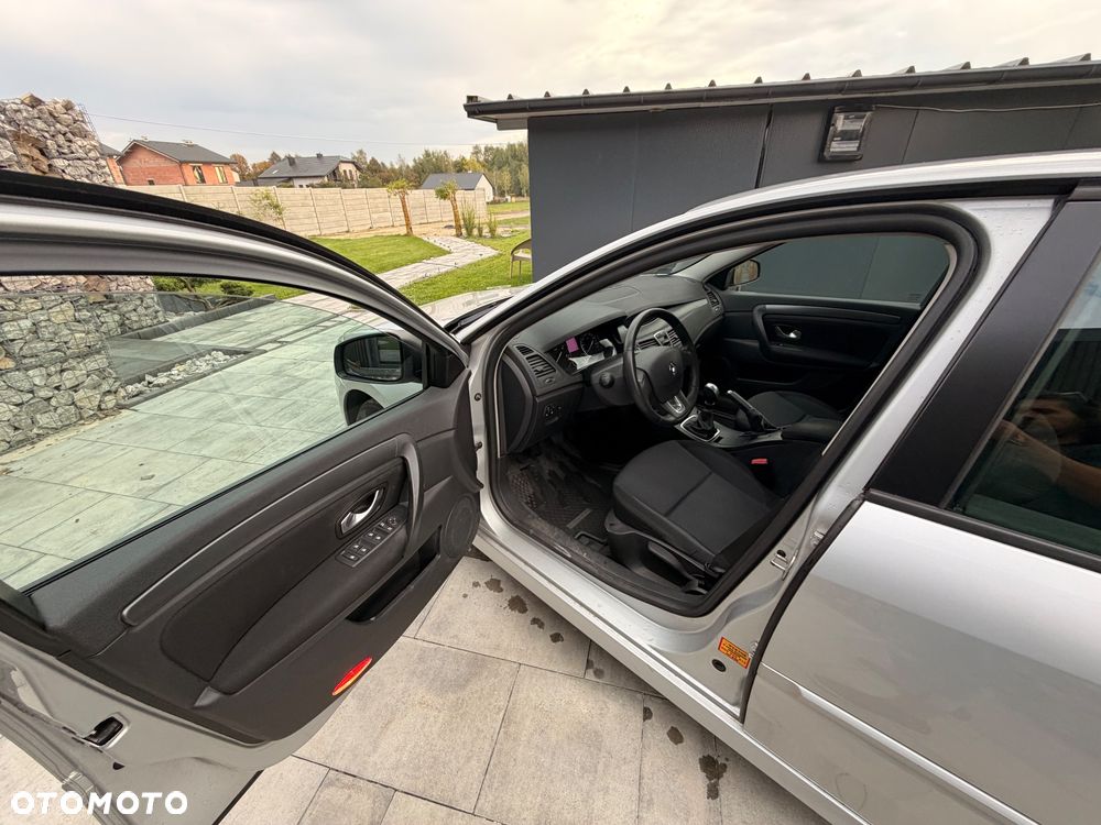 Renault Laguna 2.0 dCi Tech Run - 13