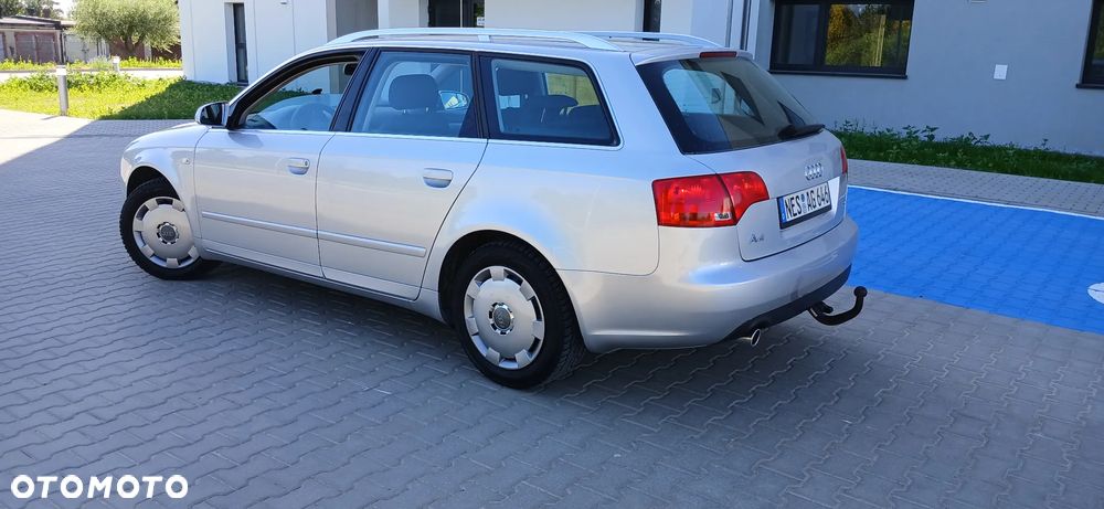 Audi A4 Avant - 2