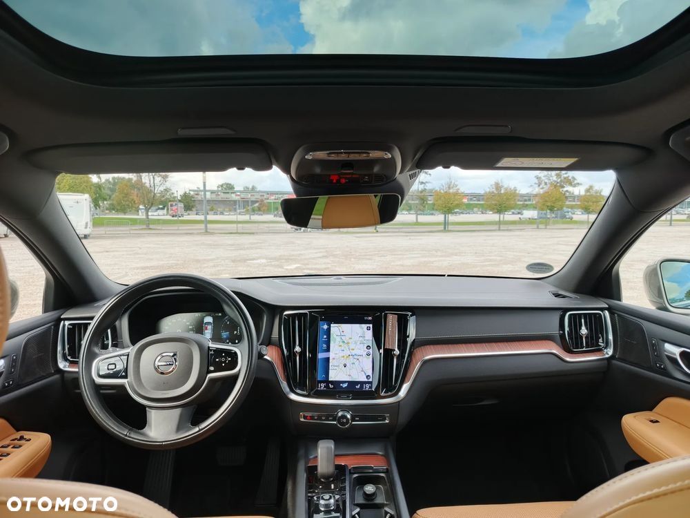 Volvo V60 Cross Country B4 D Geartronic Inscription - 14