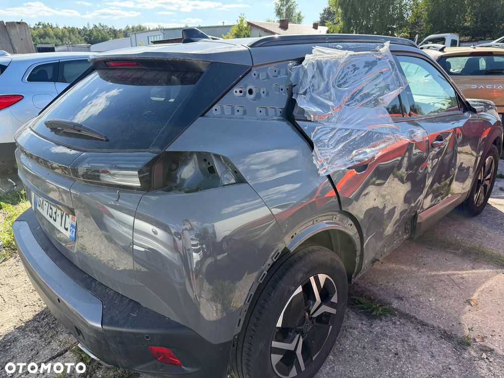 Peugeot 2008 1.2 PureTech Allure S&S EAT8 - 7
