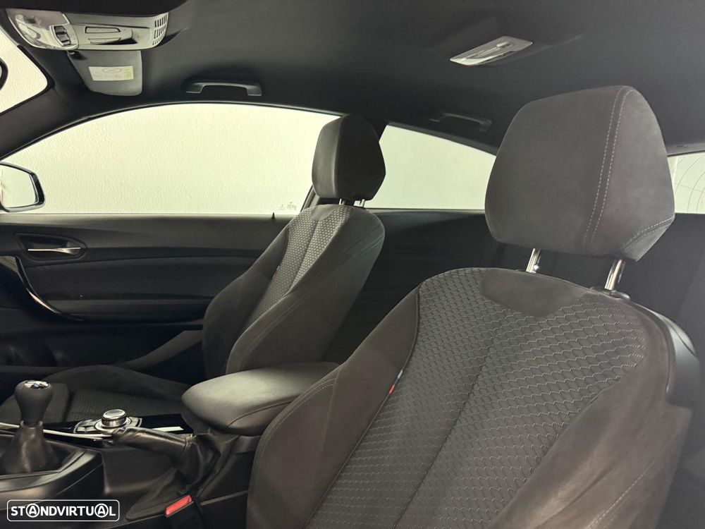 BMW 118 i Pack M - 19