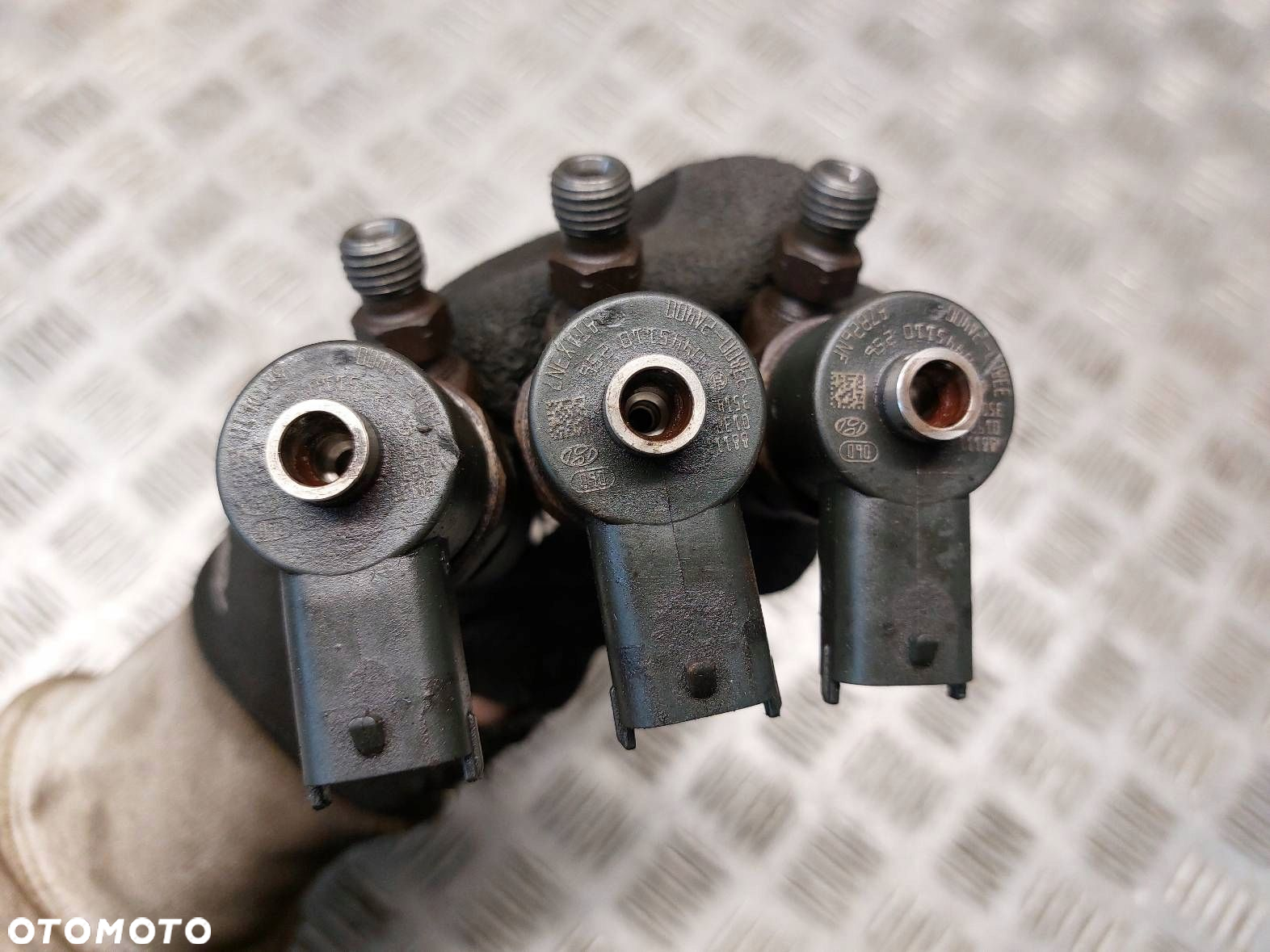 WTRYSK WTRYSKIWACZ HYUNDAI I30 KIA CEED I 1.6 CRDI 33800-2A400 - 4