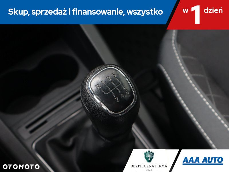 Skoda Fabia - 17