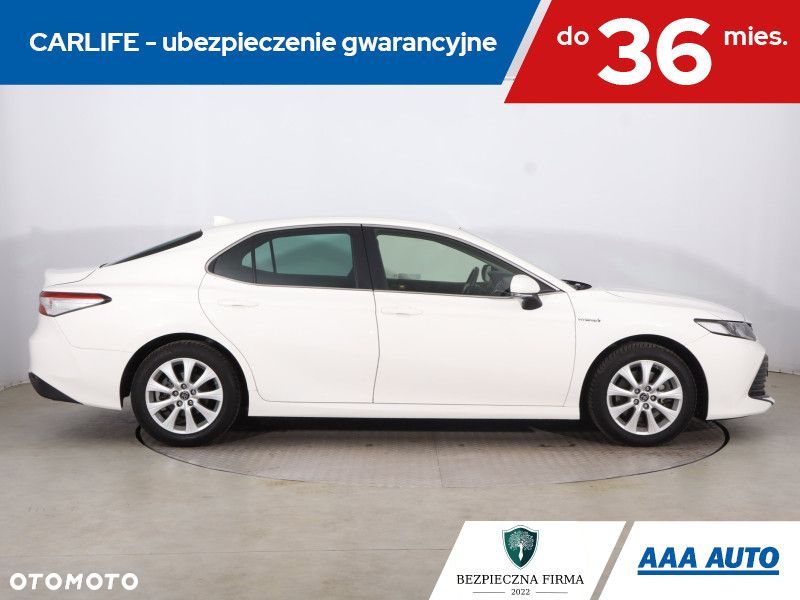 Toyota Camry - 8