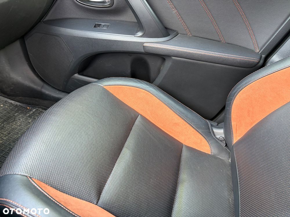 Toyota Avensis 2.0 D-4D Prestige - 5