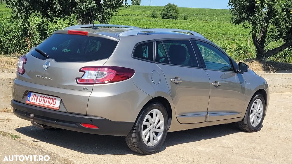 Renault Megane ENERGY dCi 110 Start & Stop Bose Edition - 31