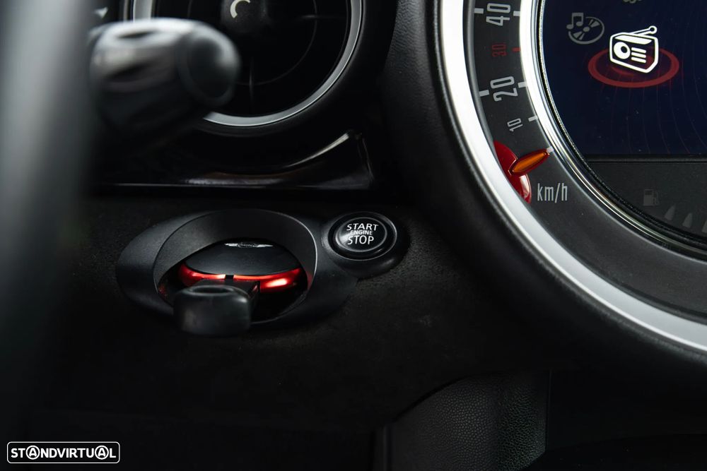 MINI 3 Portas John Cooper Works - 27