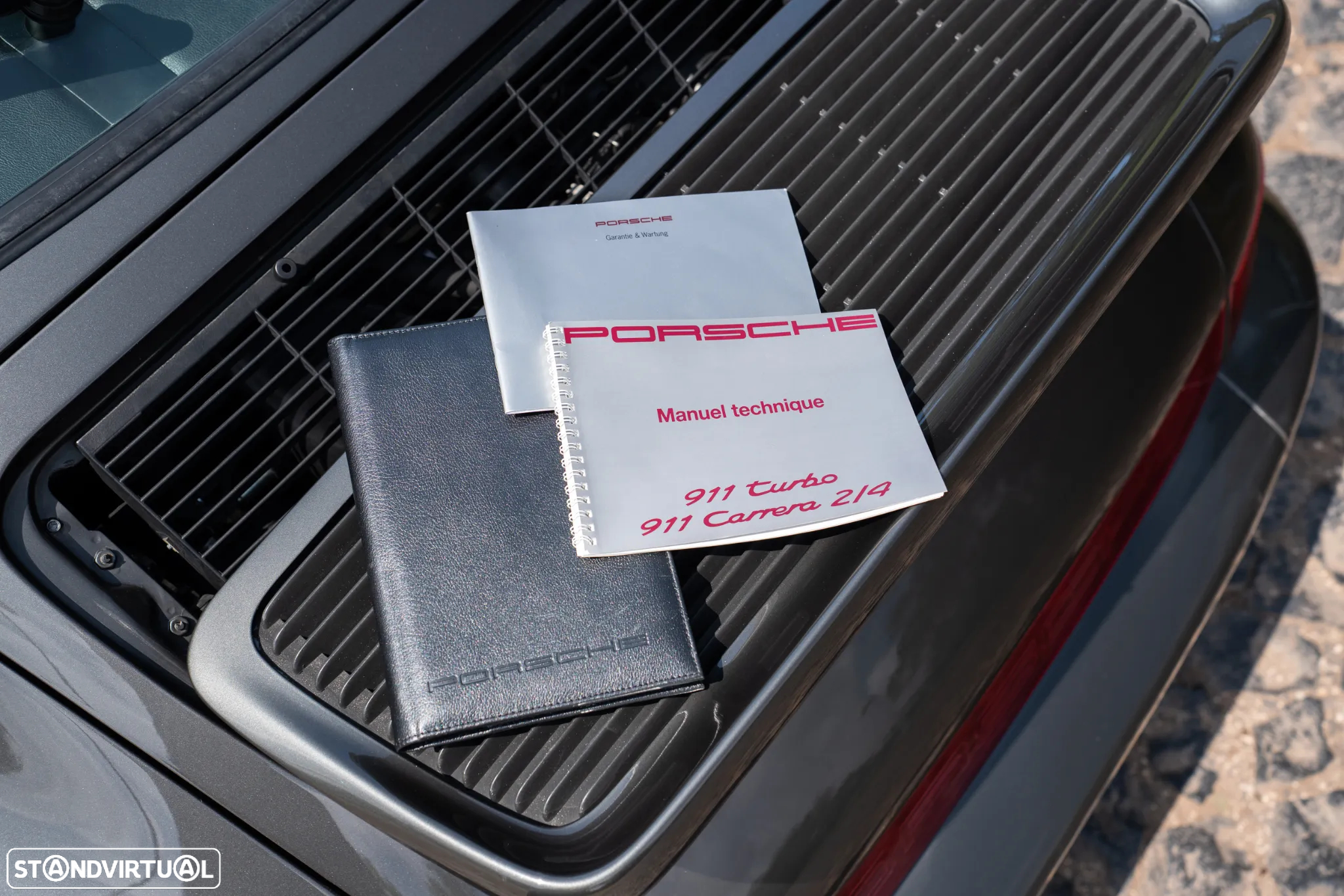 Porsche 911 (964) Coupé 3.6 Carrera 2 - 16