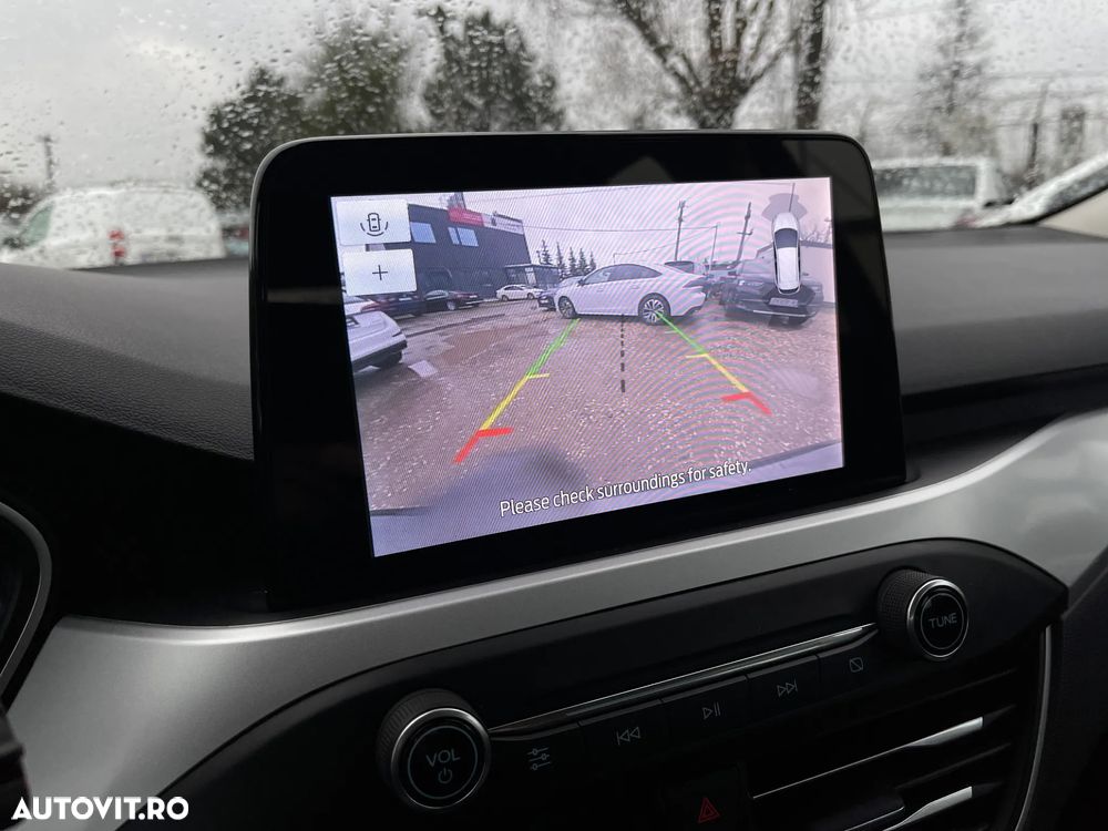 Ford Focus 1.5 EcoBlue Connected - 14