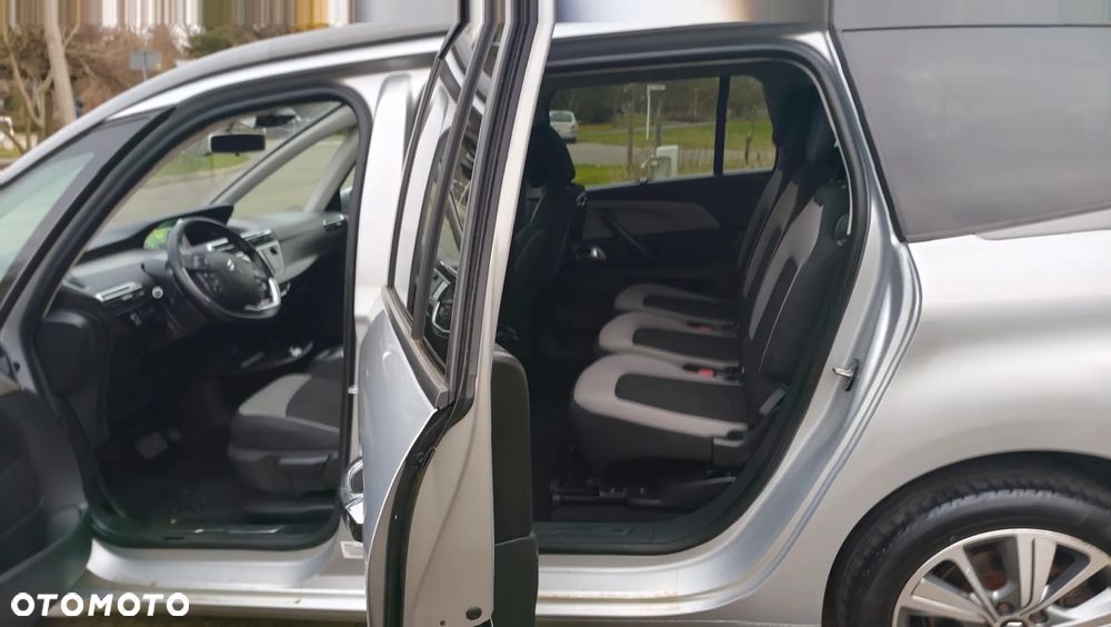 Citroën C4 Grand Picasso 2.0 HDi FAP EGS6 (7-Sitzer) Exclusive - 5