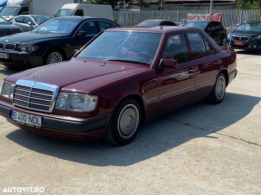 Mercedes-Benz W124 - 35