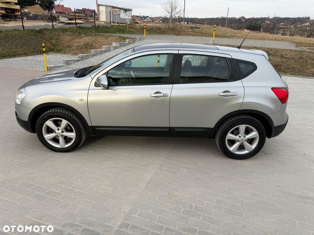 Nissan Qashqai 2.0 tekna - 9