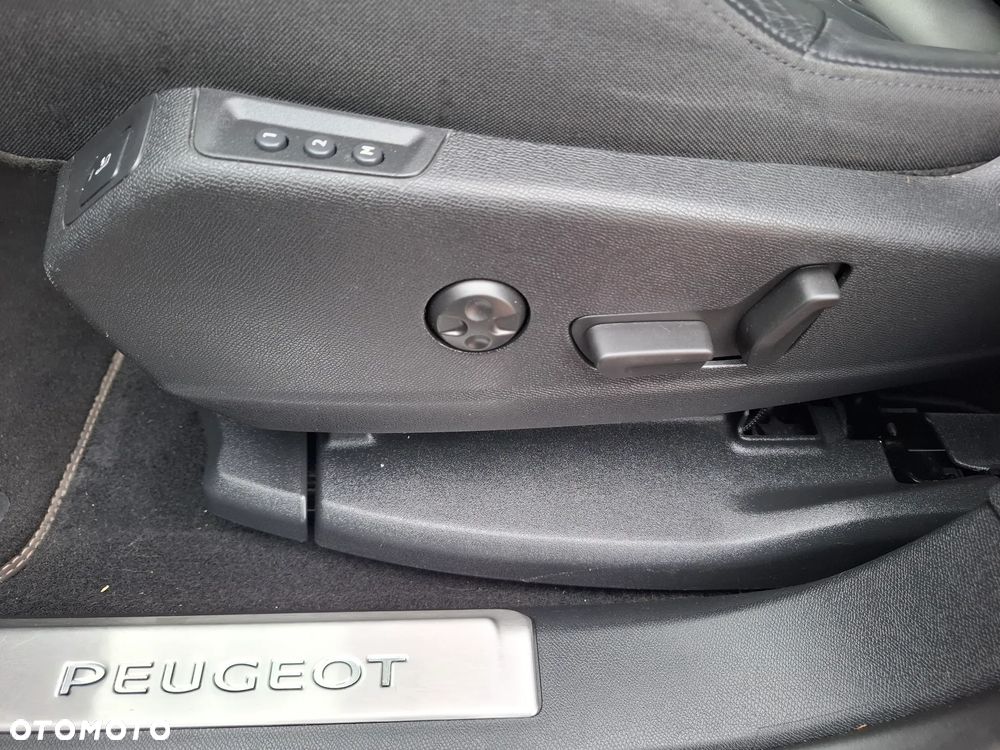 Peugeot 3008 - 38