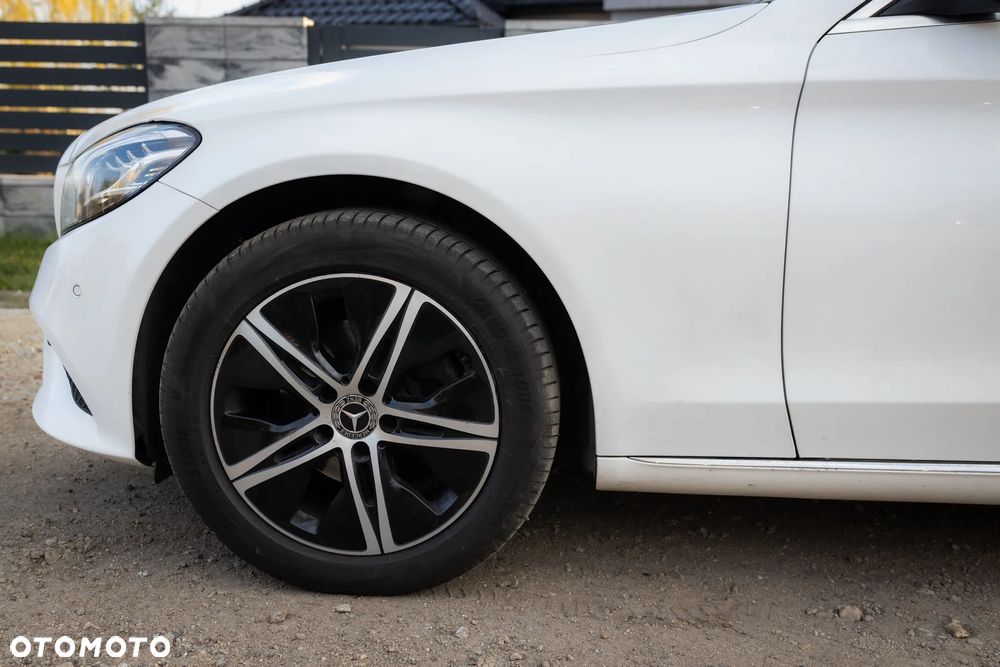 Mercedes-Benz Klasa C 160 9G-TRONIC - 8