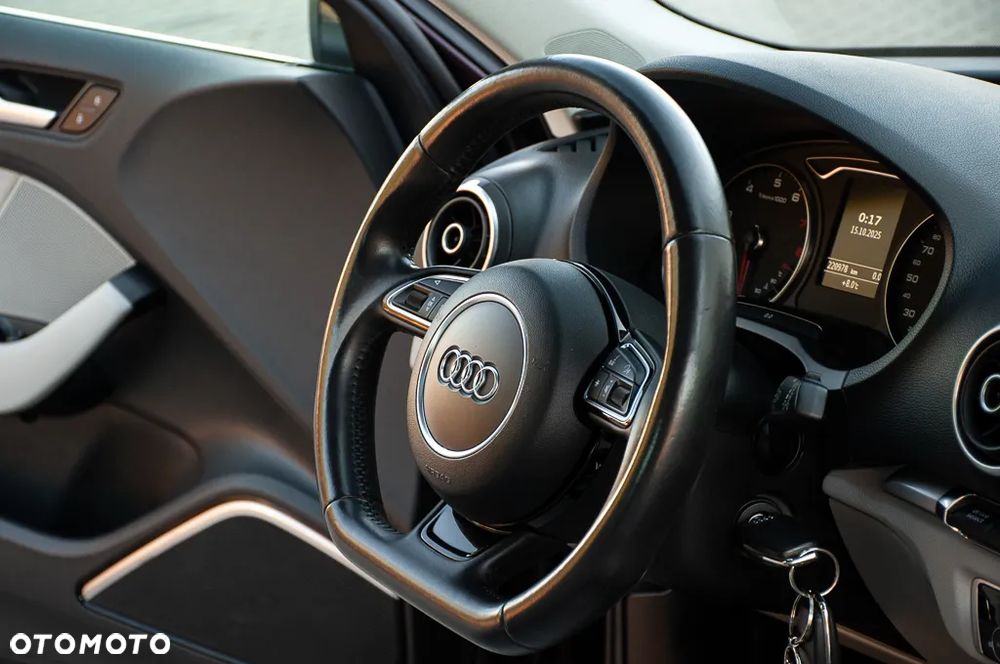 Audi A3 3-drzwiowe 1.8 TFSI S line Sportpaket - 32