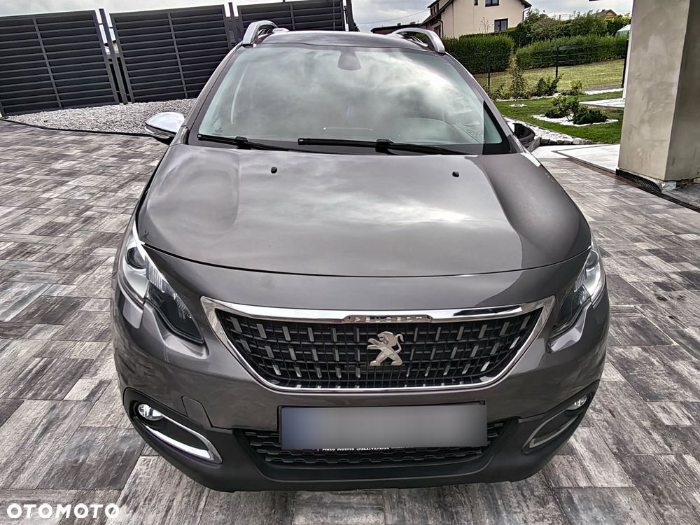 Peugeot 2008 1.2 Pure Tech Style S&S - 2