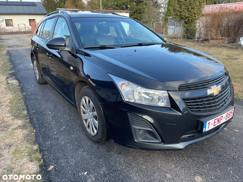 Chevrolet Cruze 1.7 LT - 29