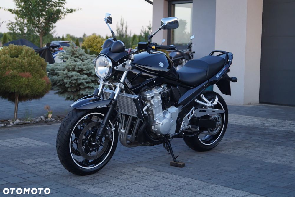 Suzuki Bandit - 2