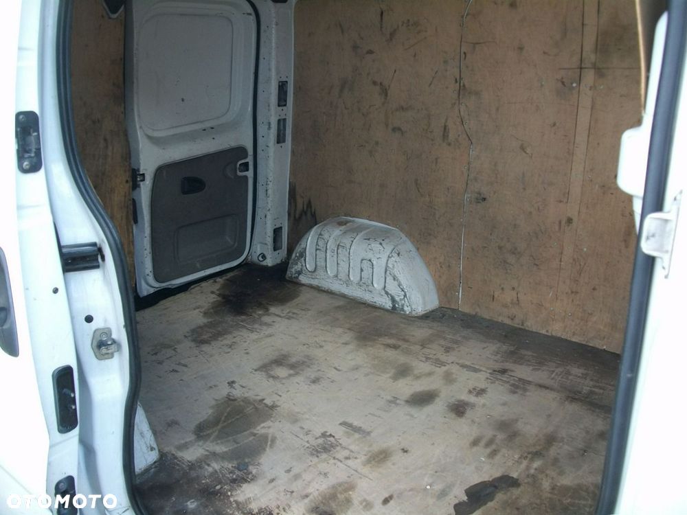 Opel Vivaro - 7