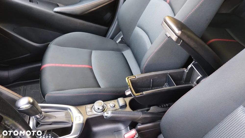Mazda 2 - 13