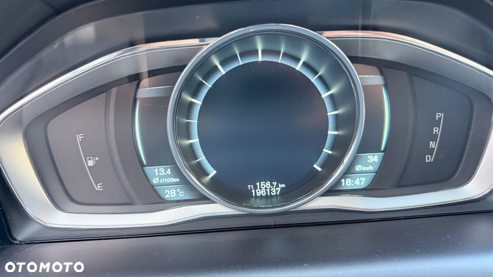 Volvo XC 60 T6 AWD Geartronic Summum - 9