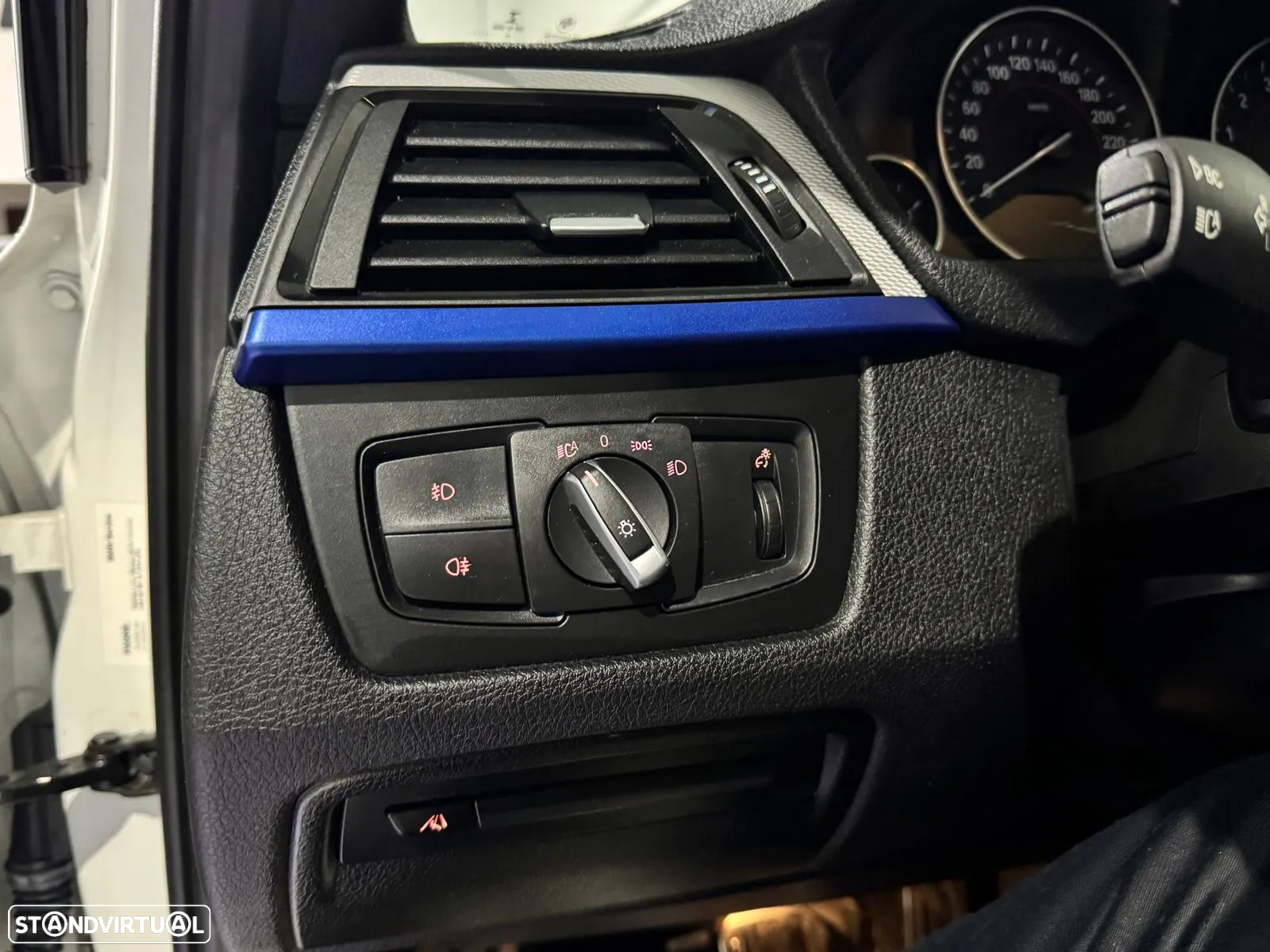 BMW 335 i Auto Pack M - 24