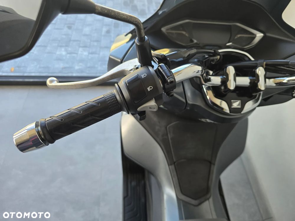 Honda PCX - 21