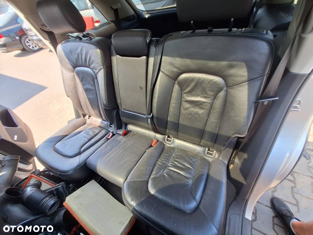 FOTELE KOMPLET LEWY PRAWY KANAPA + TRZECI RZĄD AUDI Q7 I JASNE GRZANE - 8