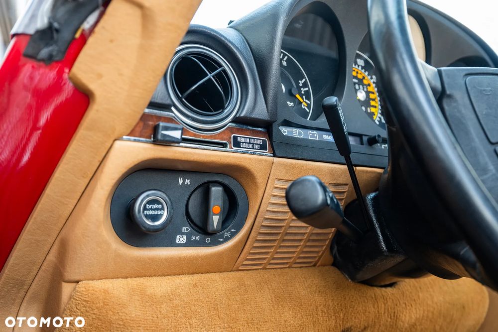 Mercedes-Benz SL - 30