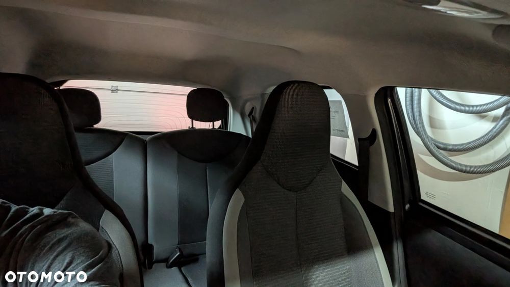 Toyota Aygo - 9