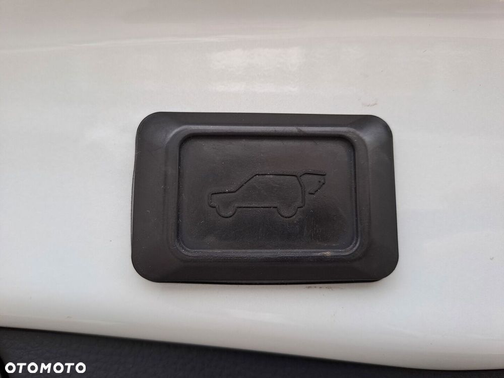 Toyota RAV4 2.5 Hybrid Selection 4x2 - 26