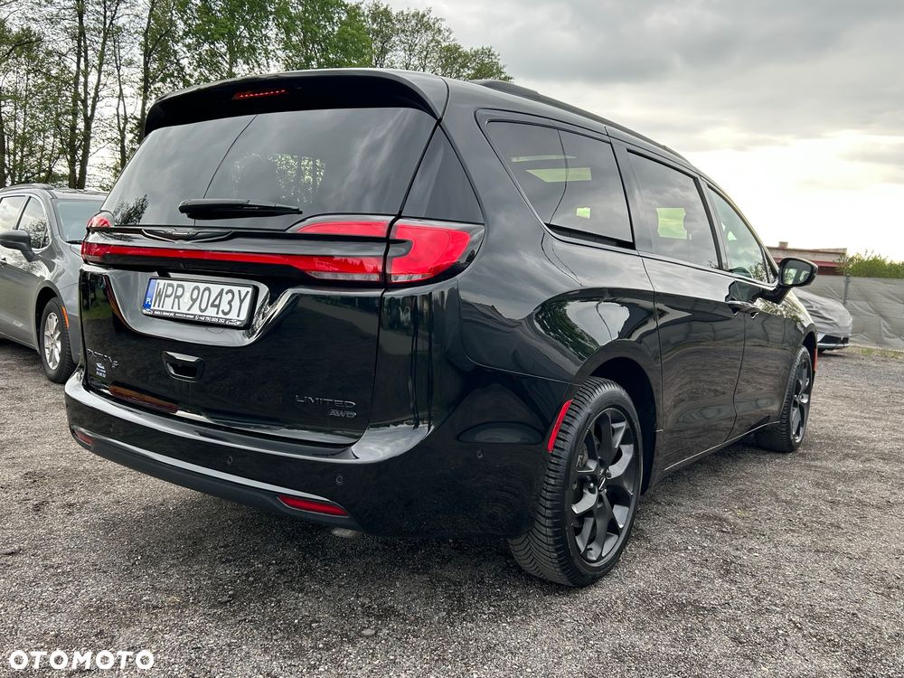 Chrysler Pacifica - 6