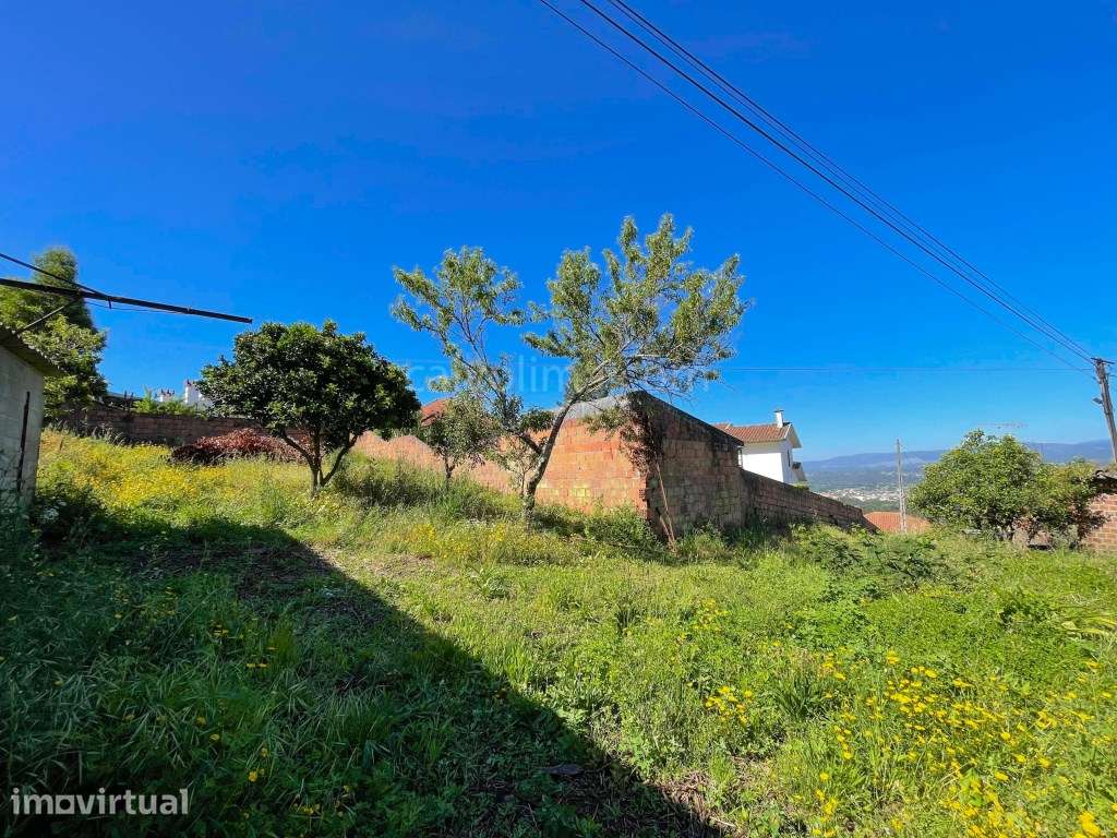 Excelente oportunidade! Terreno com aproximadamente 600 m², localiz... - Grande imagem: 2/7
