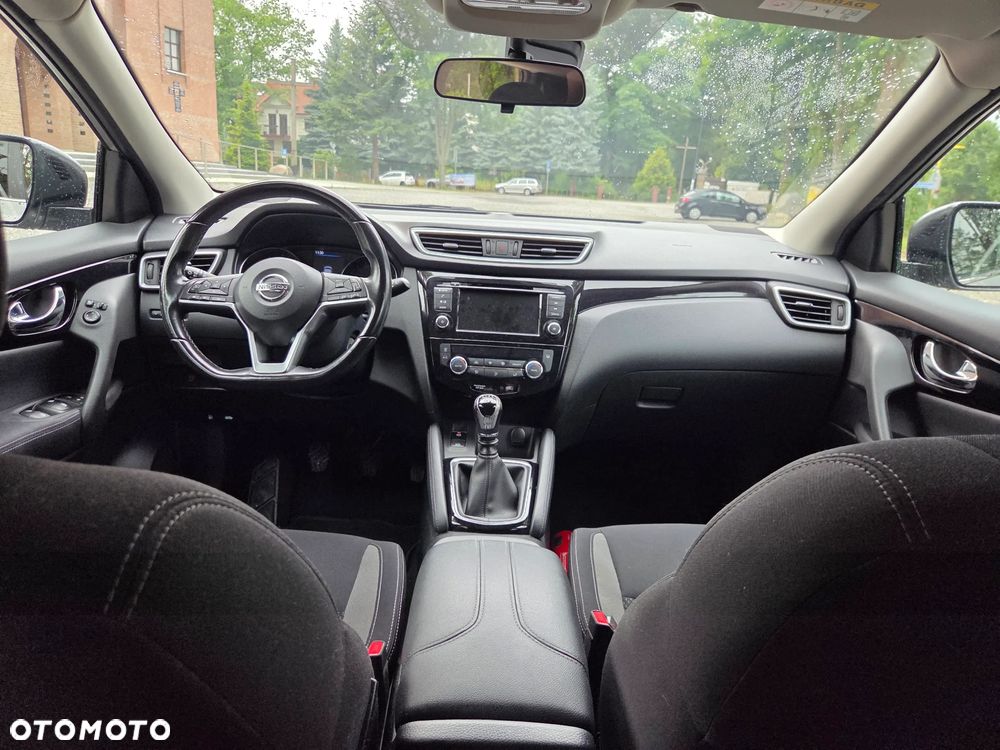 Nissan Qashqai 1.3 DIG-T Acenta EU6d - 15