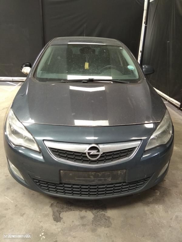 Para Peças Opel Astra J (P10) - 1