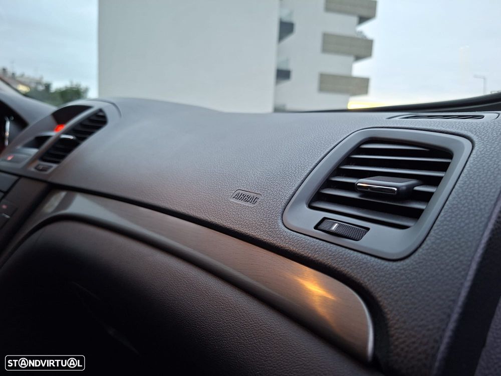 Opel Insignia 2.0 CDTi Cosmo ecoFLEX - 45