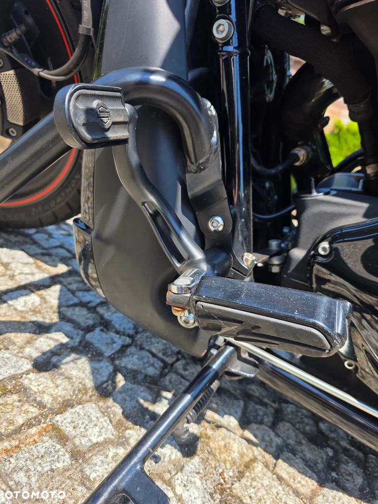 Harley-Davidson V-Rod Night Rod - 14