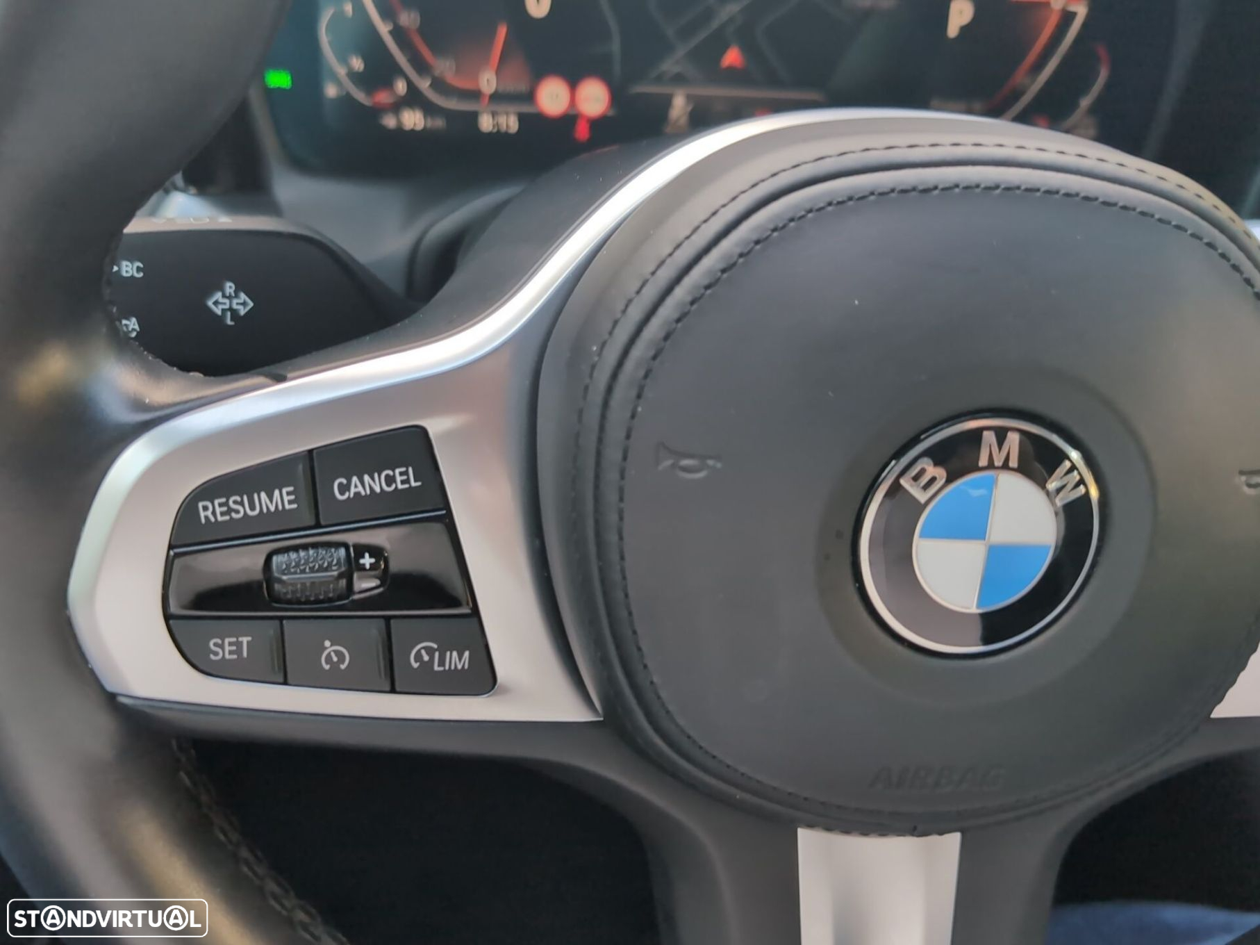 BMW 420 i Pack Desportivo M Auto - 22