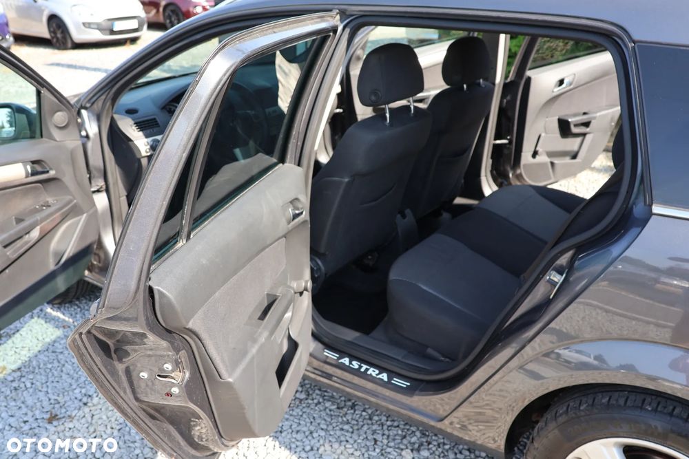 Opel Astra 1.6 Active - 9