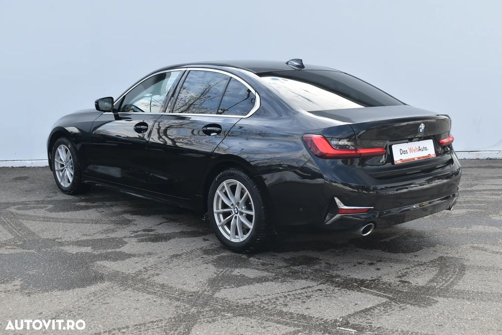 BMW Seria 3 320d xDrive AT MHEV - 4