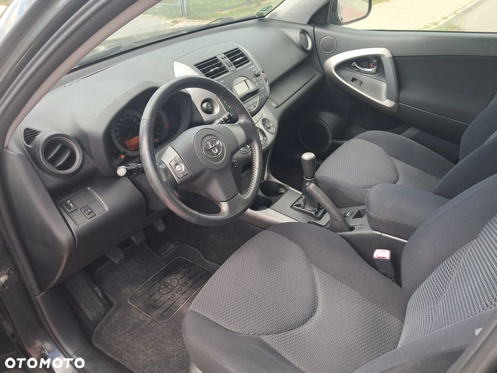 Toyota RAV4 2.0 4x4 - 9