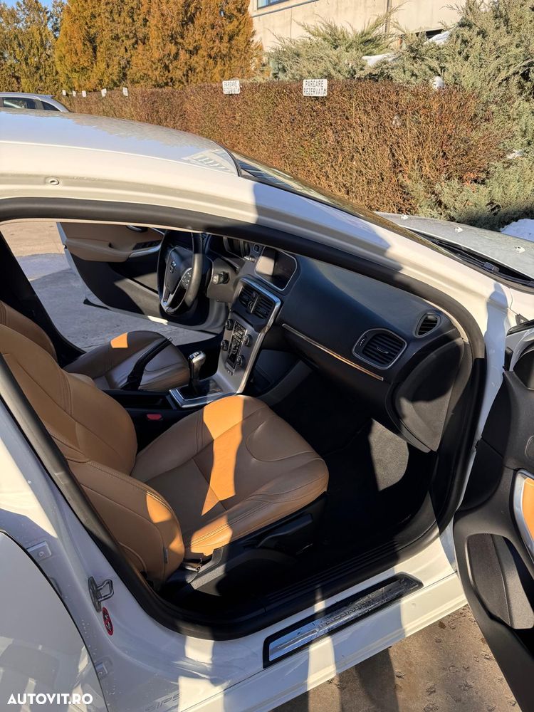 Volvo V40 D2 Kinetic - 7