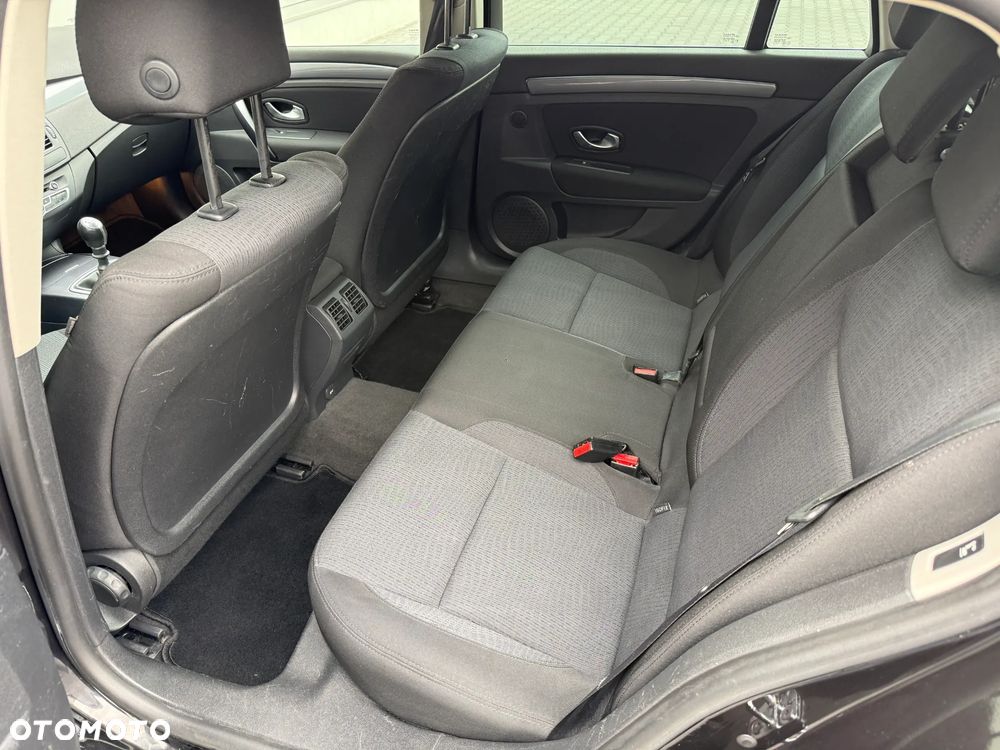 Renault Laguna - 18