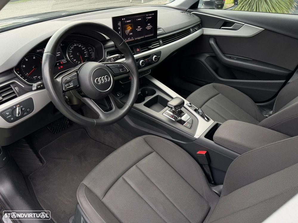 Audi A4 Avant 35 TDI Advanced S tronic - 2