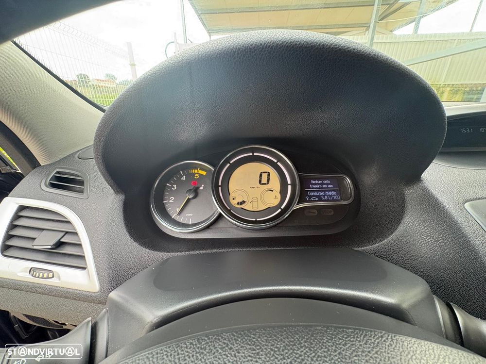 Renault Mégane Sport Tourer 1.5 dCi Dynamique - 9