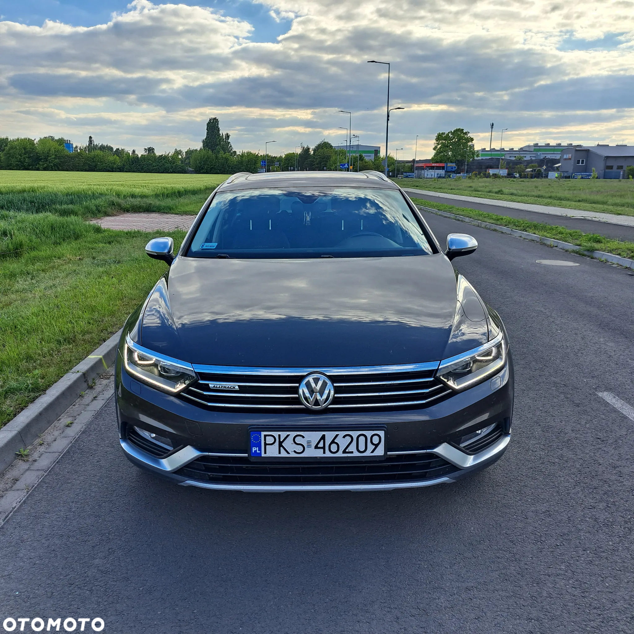 Volkswagen Passat Alltrack 2.0 TDI SCR 4Motion DSG (BMT) - 4