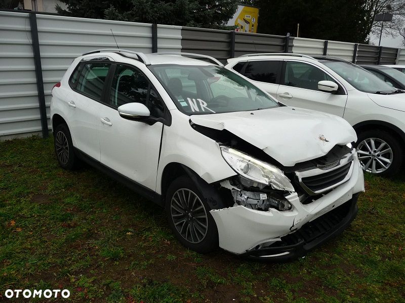 Peugeot 2008 PureTech 82 Allure - 3