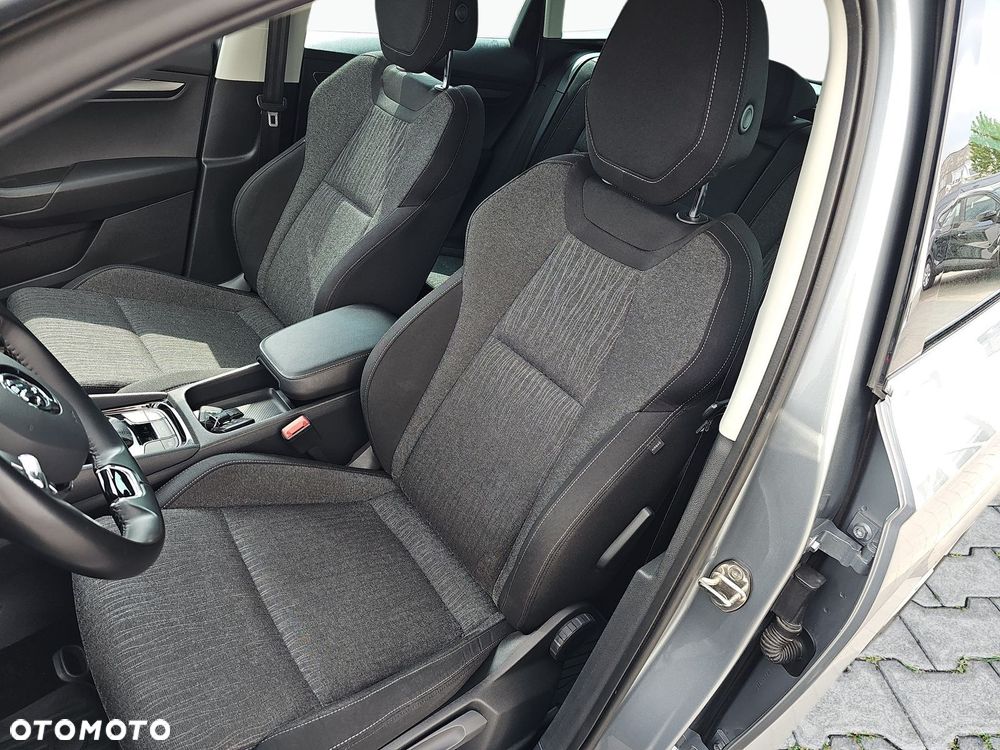 Skoda Karoq 2.0 TDI SCR 4x2 Style DSG - 12