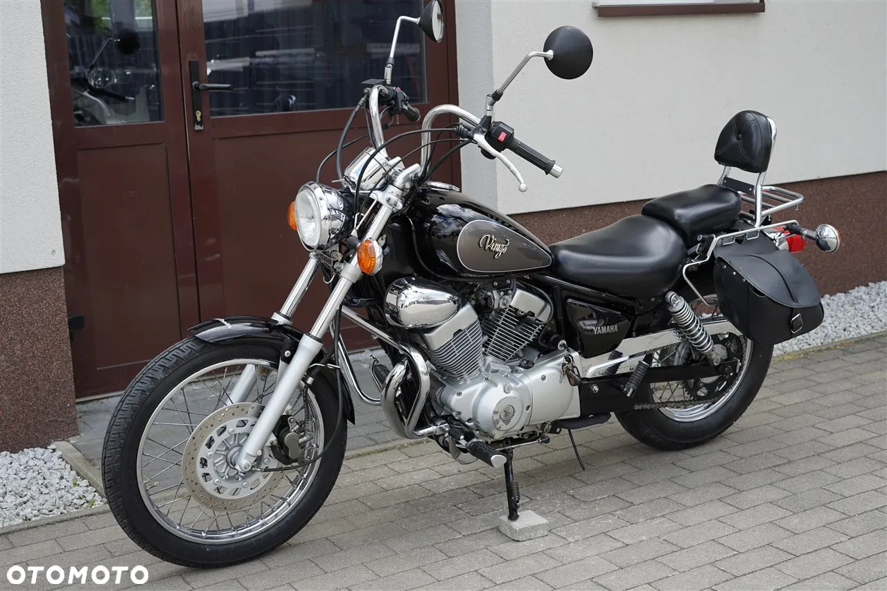 Yamaha XV - 18